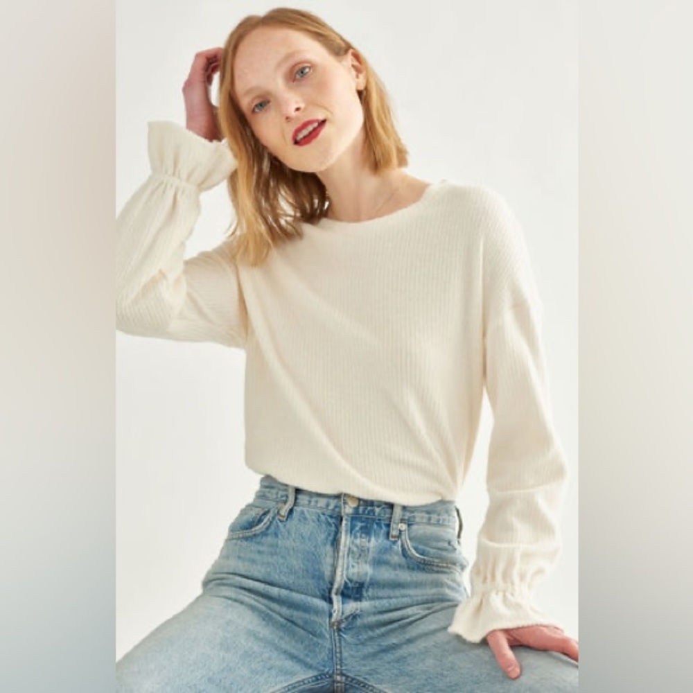 Amour Vert Circe Cloud Rib Top winter white medium